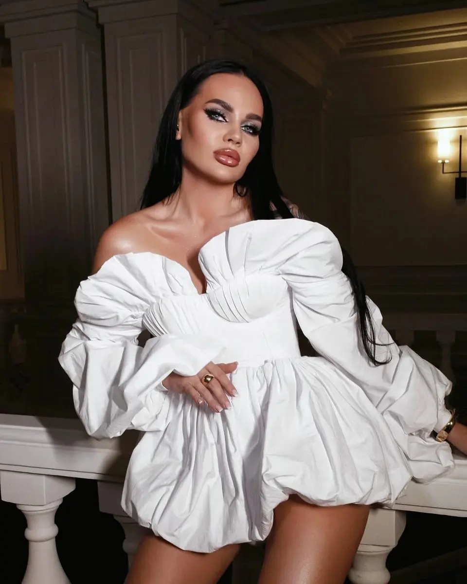 Arina profile in Dubai