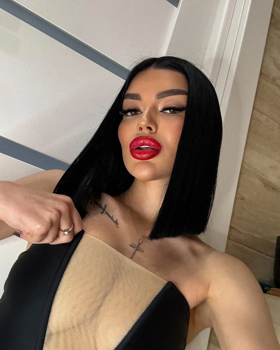 Jasmine profile in Dubai